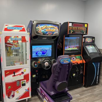 Haverstraw Laundry Room - Laundromat Near Me - West Haverstraw, New York Haverstraw Laundry Room - Laundromat Near Me - West Haverstraw, New York