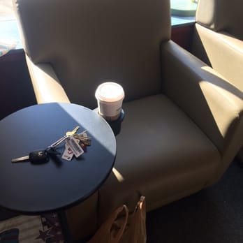 Melrose Laundromat - Comfy chairs with your own swivel table and cup holder - Laundromat Near Me - Melrose, Massachusetts Melrose Laundromat - Comfy chairs with your own swivel table and cup holder - Laundromat Near Me - Melrose, Massachusetts