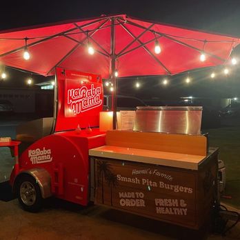 Kababa Mama - a food cart with a red umbrella - Kebab Near Me