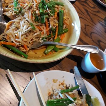 P.F. Chang's - Pad thai - Asian Fusion Near Me - El Paso, Texas P.F. Chang's - Pad thai - Asian Fusion Near Me - El Paso, Texas