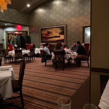 Ruth's Chris Steak House - The crowd at Ruth Chris steak house :) - Steakhouses Near Me - Lake Mary, Florida Ruth's Chris Steak House - The crowd at Ruth Chris steak house :) - Steakhouses Near Me - Lake Mary, Florida