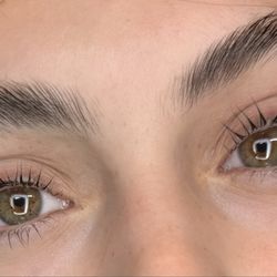 B Lash Studio