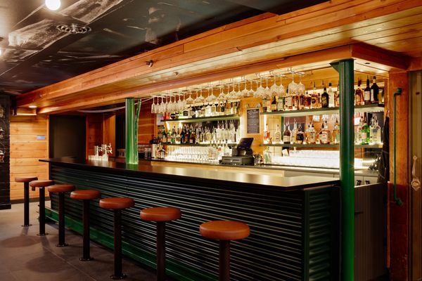 LOGE Glacier by null