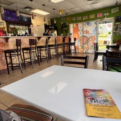 El Encuentro Restaurant - Bar and small inside
