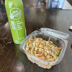 Main Squeeze Juice - Glow juice with Pad Thai noodle salad!