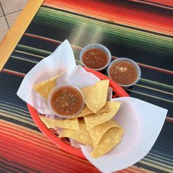 Taqueria El Burrito - Chip and salsa