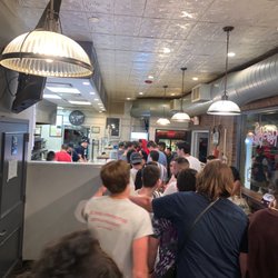 Rosa's Pizza - Pizza at 3am in Huntsville, NY