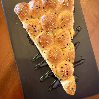 Haraz Coffee House - Bee Bites - Coffee & Tea Near Me - Irving, Texas