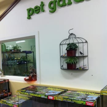 woofmeow - Pet Stores Near Me - Derry, New Hampshire
