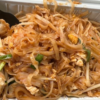 Thai Flavor - Chicken 21. Pad Thai Chicken Takeout. Best Pad Thai in the area and I've tried almost all of them for lunch. - Thai Near Me - Syracuse, New York
