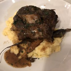 Short rib du vin de bourgogne - the meat was so tender and juicy