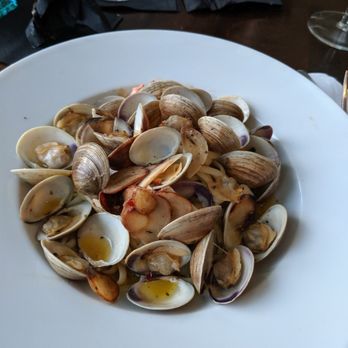 SeaGuini - Opal Sands Resort - Linguine with clams - New American Near Me - Clearwater, Florida SeaGuini - Opal Sands Resort - Linguine with clams - New American Near Me - Clearwater, Florida
