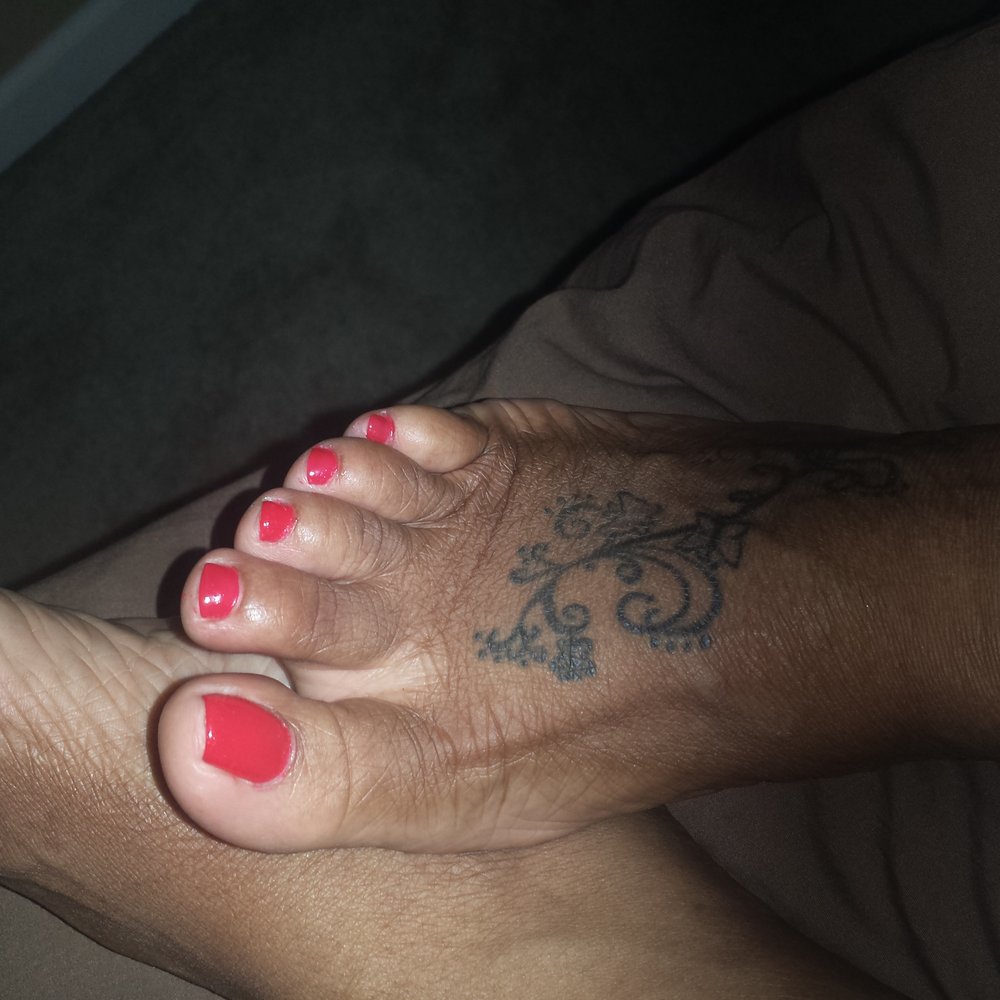 Pedi...feet so nice and smooth! Ah! I love it! Pedi...feet so nice and smooth! Ah! I love it!