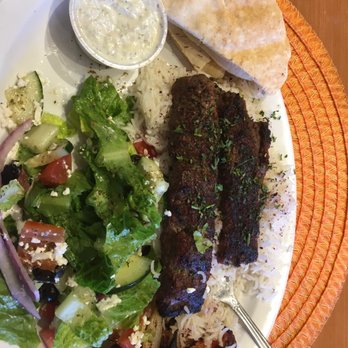 Maan's Mediterranean Grill - Mediterranean Near Me - Oceanside, California
