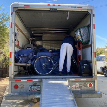 Methodical Moving & Packing - Gavin packing everything up before closing up! Everything fit neatly! - Movers Near Me - San Diego, California