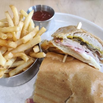 Bachour - Bakeries Near Me - Coral Gables, Florida