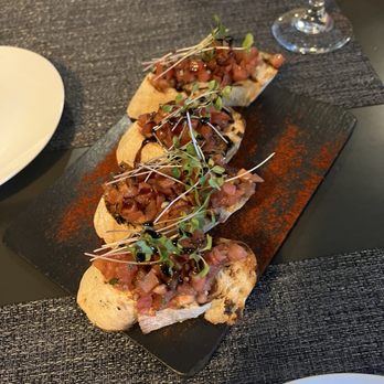 Mankas Grill - Bruschetta - American Near Me - Fairfield, California