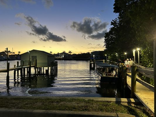 Cap's Place by null