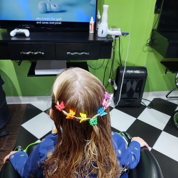 Sharkey's Cuts for Kids - Rainbow happy clips with glitter spray, awesome!! - Hair Salons Near Me - Gilbert, Arizona