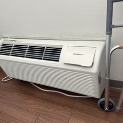 Manatee Memorial Hospital - HVAC unit with no filtration.  How sterile is that?