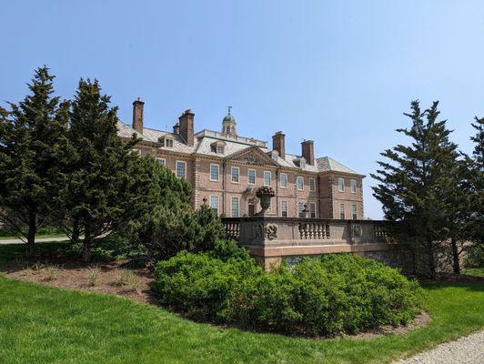 Castle Hill on the Crane Estate by null