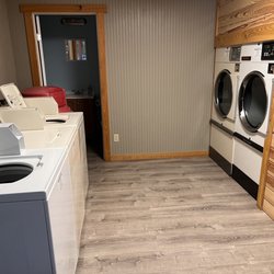 little rv park at transylvinia - Laundry Room