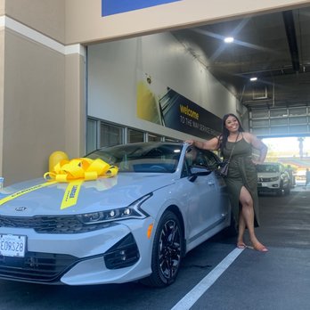 CarMax - Car Buyers Near Me - Riverside, California