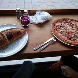Kebab House - Bästa pizzan i stan!!!