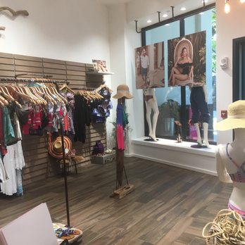 OndadeMar - miren todos esos disenos - Women's Clothing Near Me - Honolulu, Hawaii