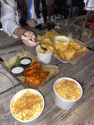 Walter's BBQ Southern Kitchen by null