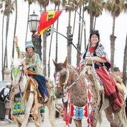 Wood 'N' Horse Training Stables - Santa Barbara Parade