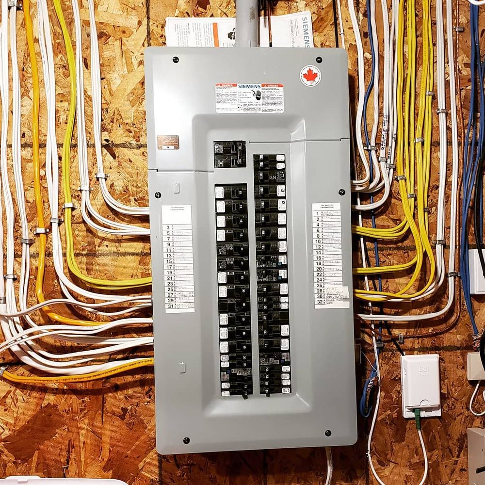 Slide of Minimalistic Master Electrician