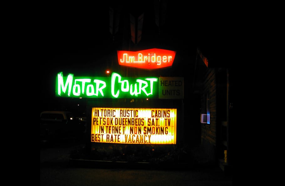 JIM BRIDGER CABINS Updated October 2024 10 Reviews 901 Scott St