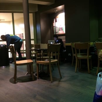 Starbucks - Coffee & Tea Near Me - Manchester, XGM