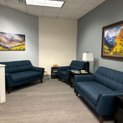 Melissa Turbow Massage Therapy - Waiting room for 201