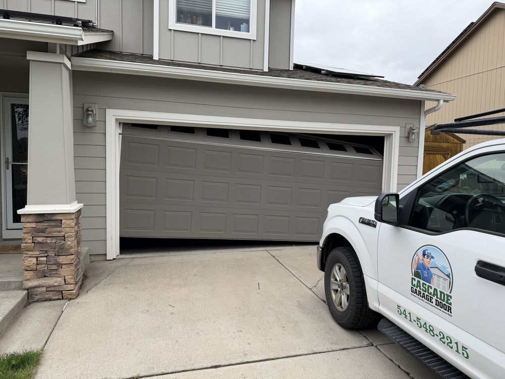 Cascade Garage Door - Garage Door Contractor in Redmond, OR