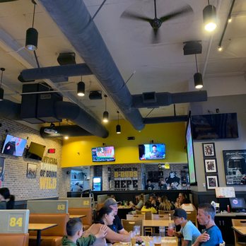Buffalo Wild Wings - B Dubs - Chicken Wings Near Me - Murrieta, California Buffalo Wild Wings - B Dubs - Chicken Wings Near Me - Murrieta, California