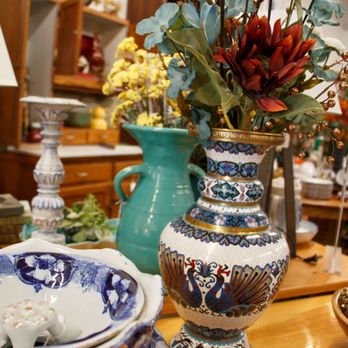 Heirlooms For Hospice - Antiques Near Me - Montrose, Colorado Heirlooms For Hospice - Antiques Near Me - Montrose, Colorado