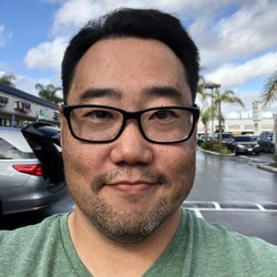 Korea Seoul Barber Shop - After the cut! Feeling like a new man minus 10 pounds of hair.