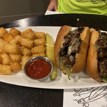 ChopHouse Grille - Filet Tip sandwich - New American Near Me - Wakefield, Rhode Island ChopHouse Grille - Filet Tip sandwich - New American Near Me - Wakefield, Rhode Island