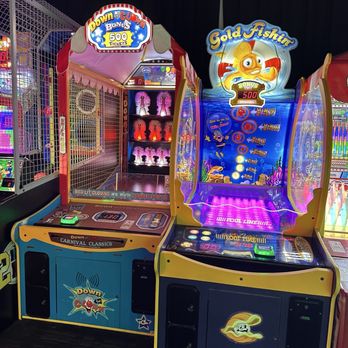 Dave & Buster's Fairfield - Arcades Near Me - Fairfield, California Dave & Buster's Fairfield - Arcades Near Me - Fairfield, California
