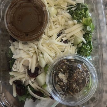 Everytable - Apple Cheddar Crunch Salad - Salad Near Me - Long Beach, California Everytable - Apple Cheddar Crunch Salad - Salad Near Me - Long Beach, California