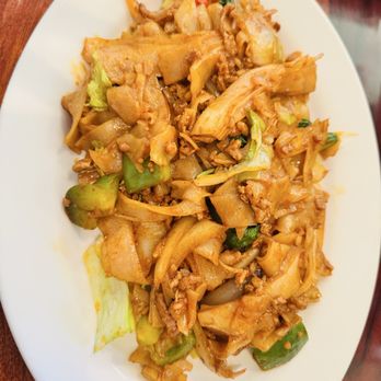 Bangkok Garden - Drunken noodles - Thai Near Me - Sacramento, California Bangkok Garden - Drunken noodles - Thai Near Me - Sacramento, California