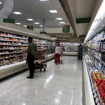 Publix - Inside - Grocery Near Me - Atlanta, Georgia