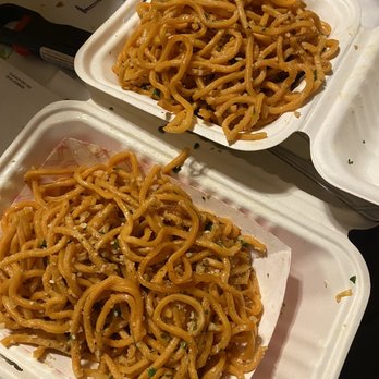 Fire Wings Pinole - LRG - GARLIC NOODLES scammed, probably more in the small than in the large, scammed me out of a couple bucks. - Chicken Wings Near Me - Pinole, California