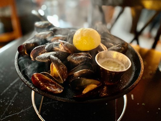 F&D Woodfired Italian Kitchen by null