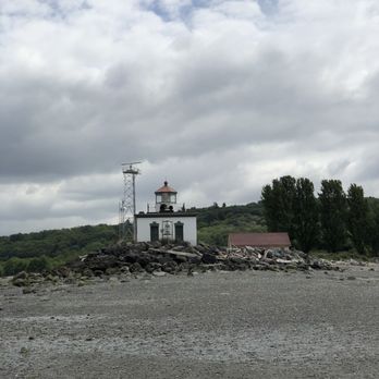 Discovery Park - The Lighthouse on the beach. - Parks Near Me - Seattle, Washington