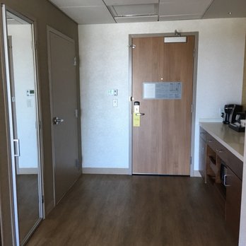 Courtyard by Marriott Santa Monica - Door into room/entry way - Hotels Near Me - Santa Monica, California