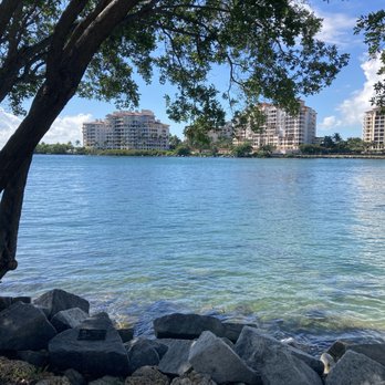 South Pointe Park - Parks Near Me - Miami Beach, Florida South Pointe Park - Parks Near Me - Miami Beach, Florida