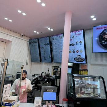 Sprinkle it - Desserts Near Me - New York, New York